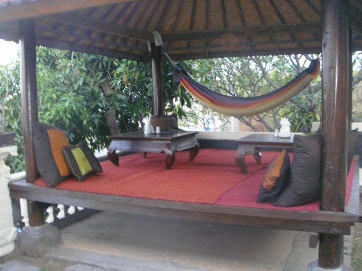 Bo'S Bungalows And Restaurant Hotel Bali Exterior photo