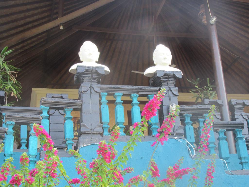 Bo'S Bungalows And Restaurant Hotel Bali Exterior photo
